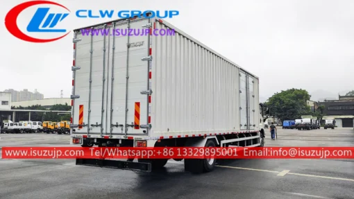 Camion de transport de marchandises ISUZU FVR modèle 2022 de 15 tonnes