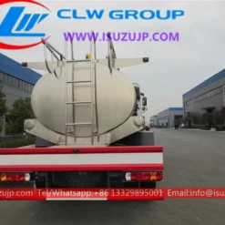 4WD ISUZU FTR FVR stainless steel off road diesel tanker