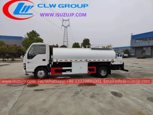 ISUZU NKR 5000liters water truck delivery