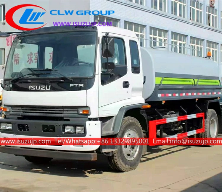 Isuzu FTR 3000 Gallon Water Pump Truck