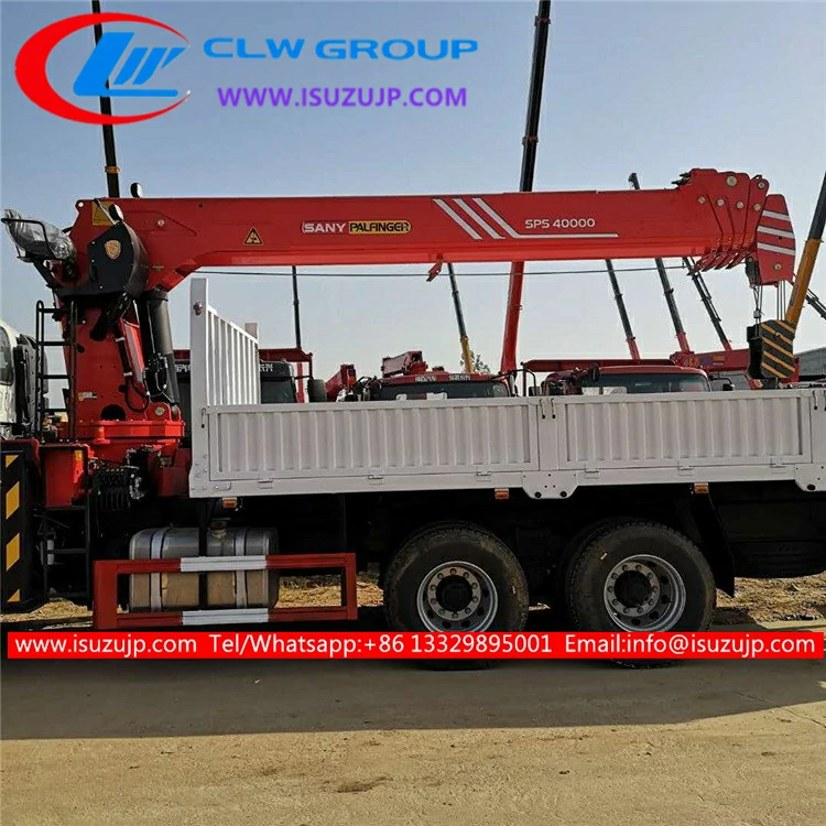 Isuzu GIGA 12 ton palfinger service cranes