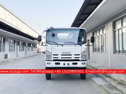 Xe tải chở dầu 4x4 Isuzu ELF mọi địa hình 4000lít