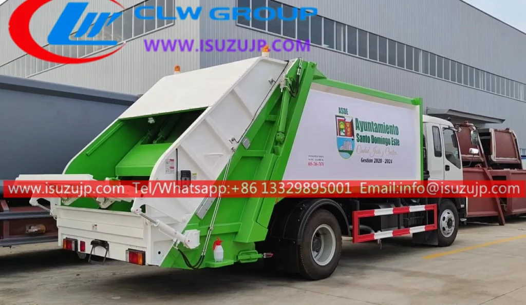ISUZU FTR recycling truck