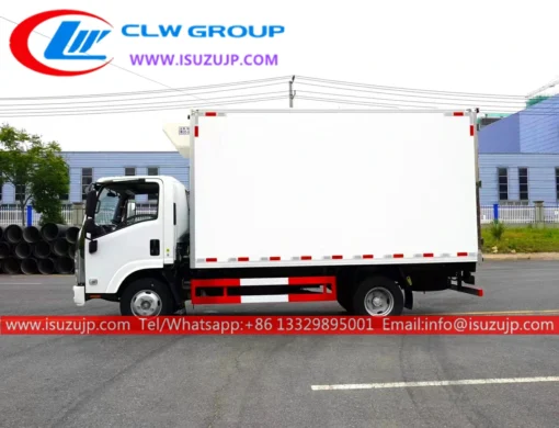 ISUZU M600 6000kg reefer box truck