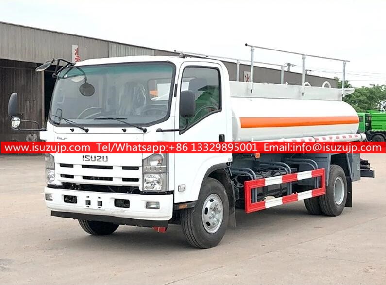 Isuzu-6000liters-oil-tanker-truck