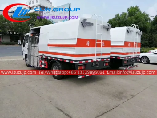 ISUZU NKR 4000liters guardrail washing truck