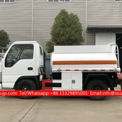 ISUZU mini 2000litres petrol lorry