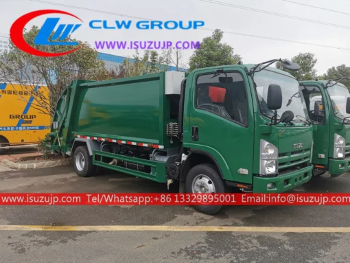Camión de basura de carga trasera Isuzu de 6 toneladas que se envía a Omán