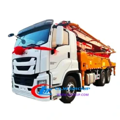 6x4 Isuzu GIGA 52meters concrete boom pump truck