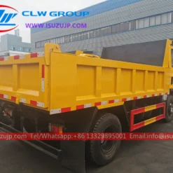 ISUZU NPR 7 cbm forward single axle dump truck Peru