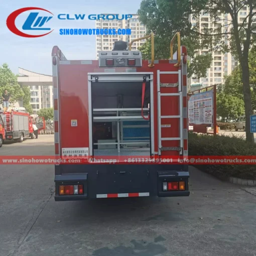 ISUZU Emergency Rescue Fire engine kecil dengan 3Tons Crane dan Winch Cambodia