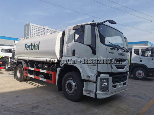 6 टायर Isuzu GIGA 12 टन पानी के छिड़काव ट्रक के साथ सऊदी अरब में बिक्री पर 30m कोहरा तोप