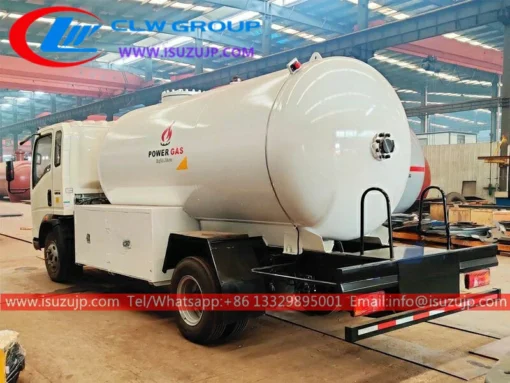 ISUZU NP Forward 2000 gallons lpg bobtail trucks for sale