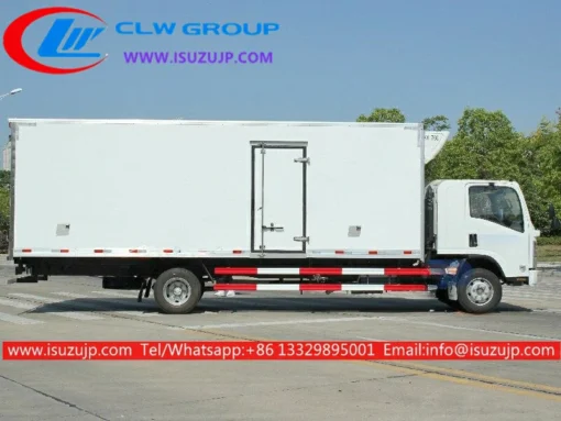 स्लीपिंग केबिन के साथ इसुजु ईएलएफ 7 टन फिश फ्रिज ट्रक