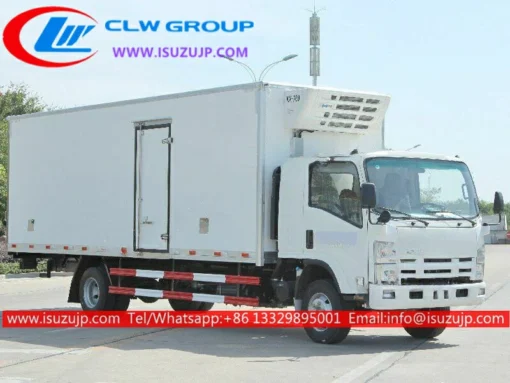 Isuzu ELF 7tons fish reefer truck with Sleeping cabin