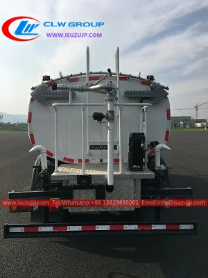 Isuzu 5000liters electric water tank truck