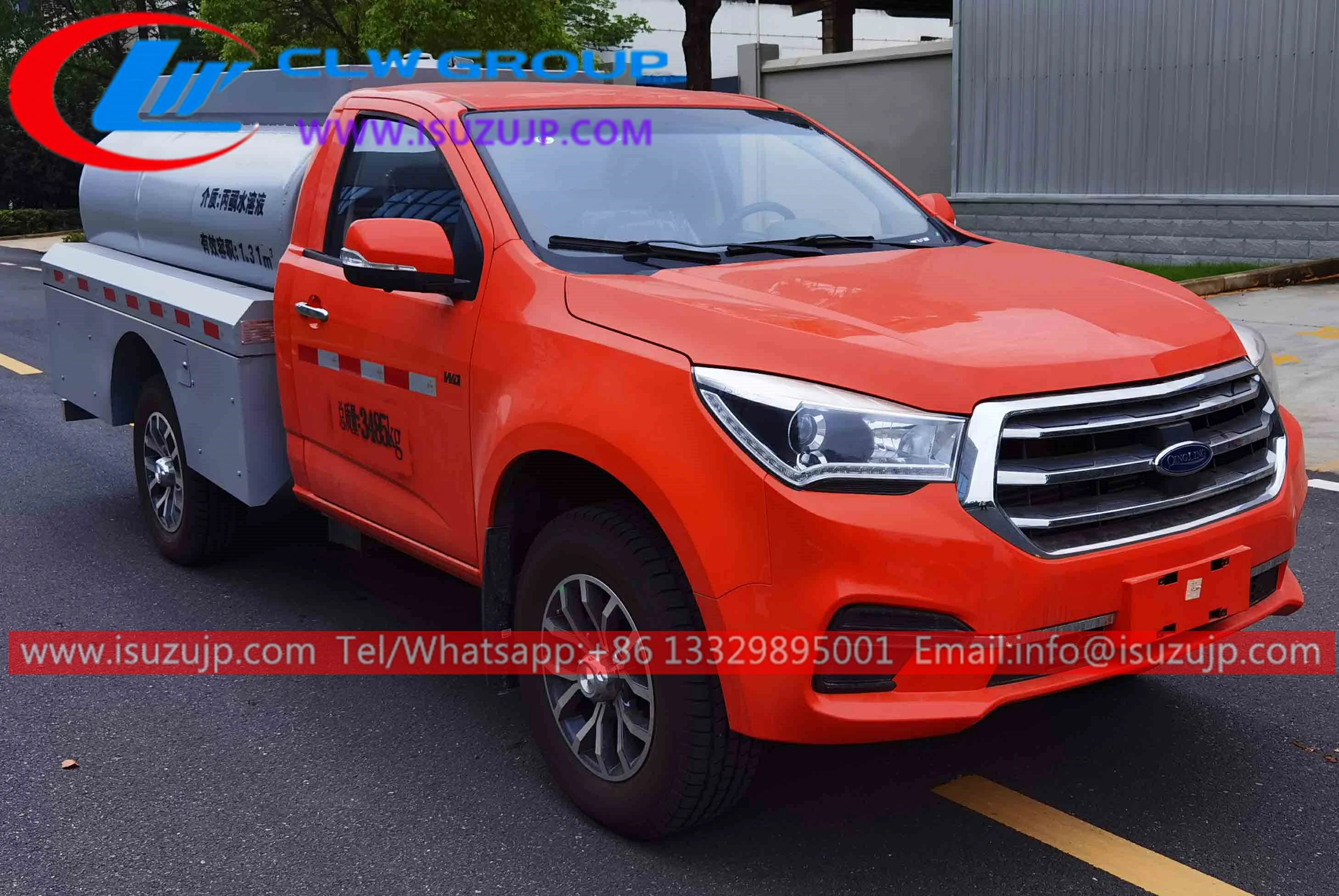 Isuzu Pickup 1 5tons Small Water Tank Truck isuzu-pickup-1-5tons-small-water-tank-truck